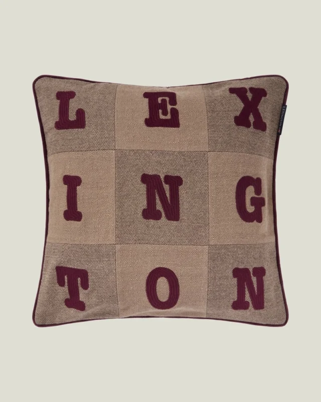 LEXINGTON Kissenbezug aus Bio-Baumwolle mit Tweed-Struktur und Letter-Patch, beige/brown/fig