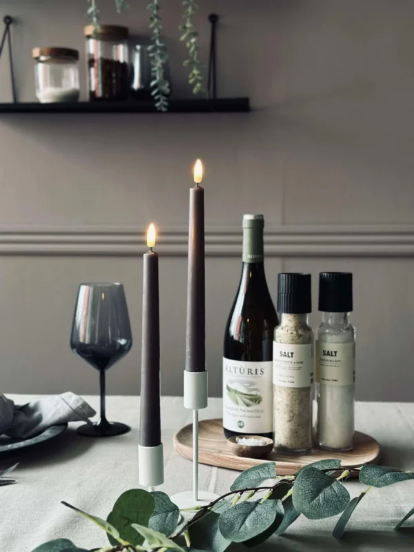Stumpenkerzen / Set mit 2 Stück und Fernbedienung – Grau 24 cm