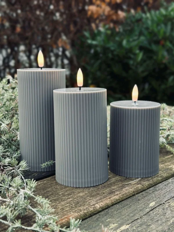 LED-Außen-Stumpenkerzen mit Rillen - Set aus 3 Stk - Grau