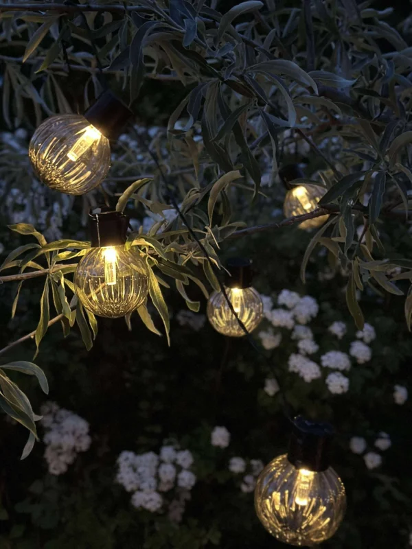 Lichterkette NINNA mit Solarzellen