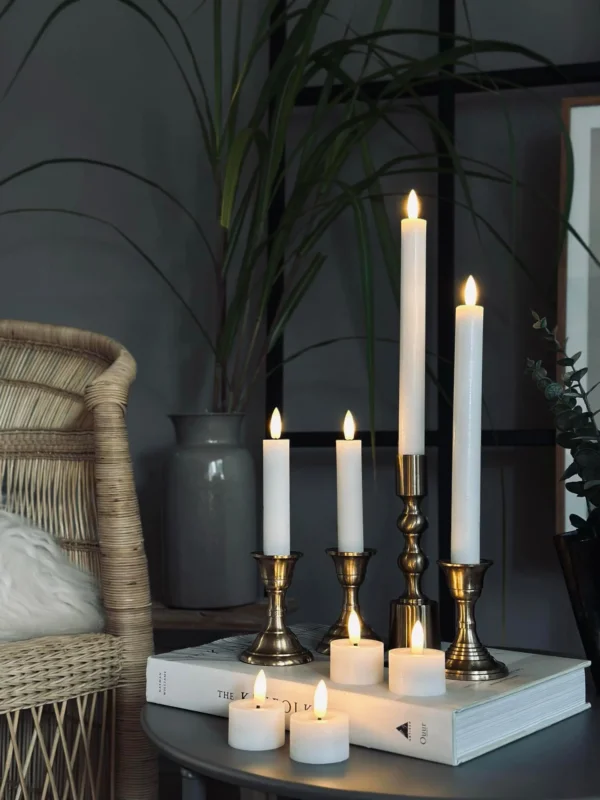 LED-Kerzenset mit 8 Teilen - Weiß