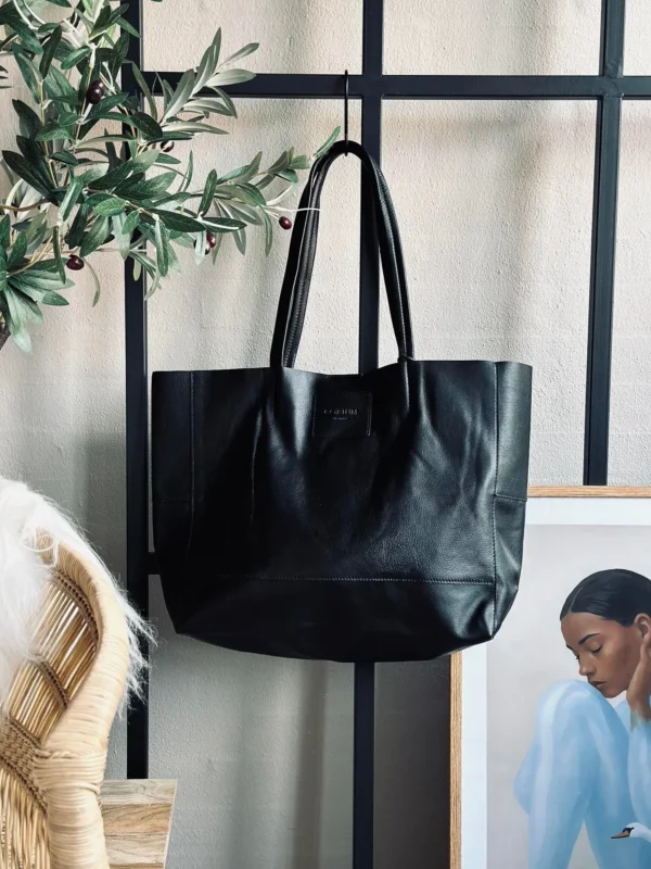 Shopper Daily aus weichem Leder - Schwarz