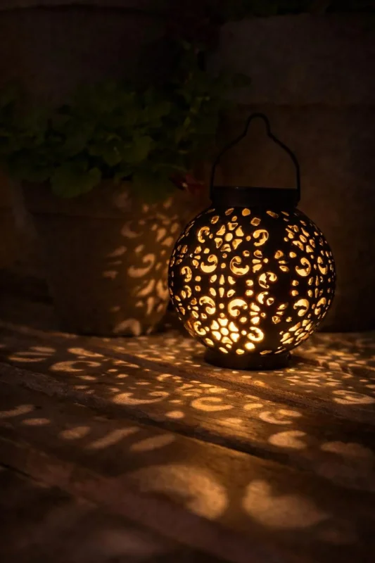 Laterne mit Solarzellen - Alva black
