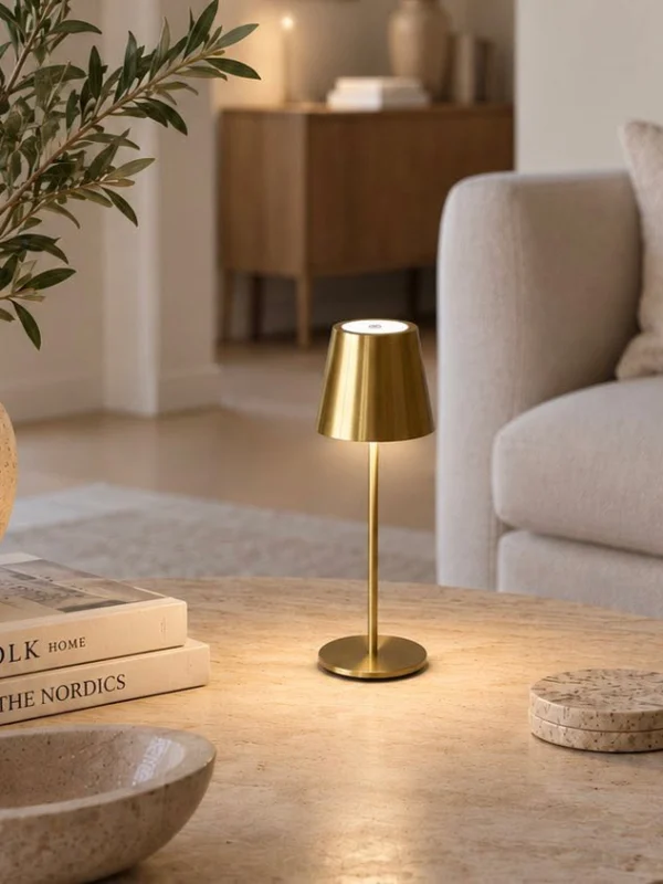 Mini LED Tischlampe wiederaufladbar – gold 24 cm