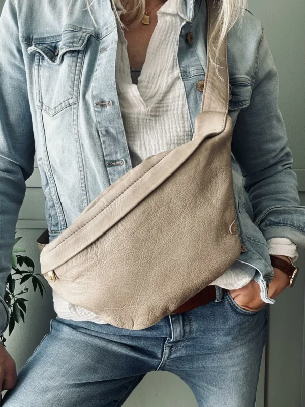 Cool Buffy Bumbag i smørblødt læder – Sand - VIAMAJA.DK