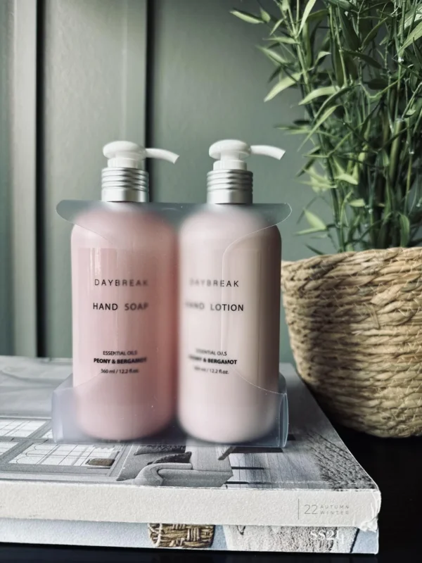 Gavesæt m. Handcare – Peony & bergamot - VIAMAJA.DK