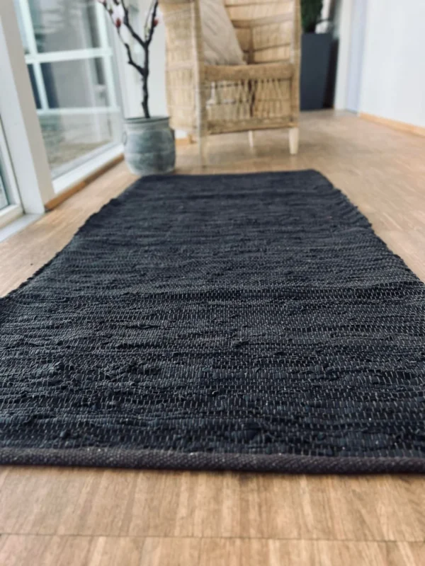 Gulvtæppe i læder - 70x140cm Valnød - VIAMAJA.DK