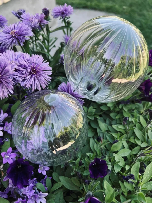 Kugler i klar glas - Sæt af 2 stk til vanding af blomster - VIAMAJA.DK
