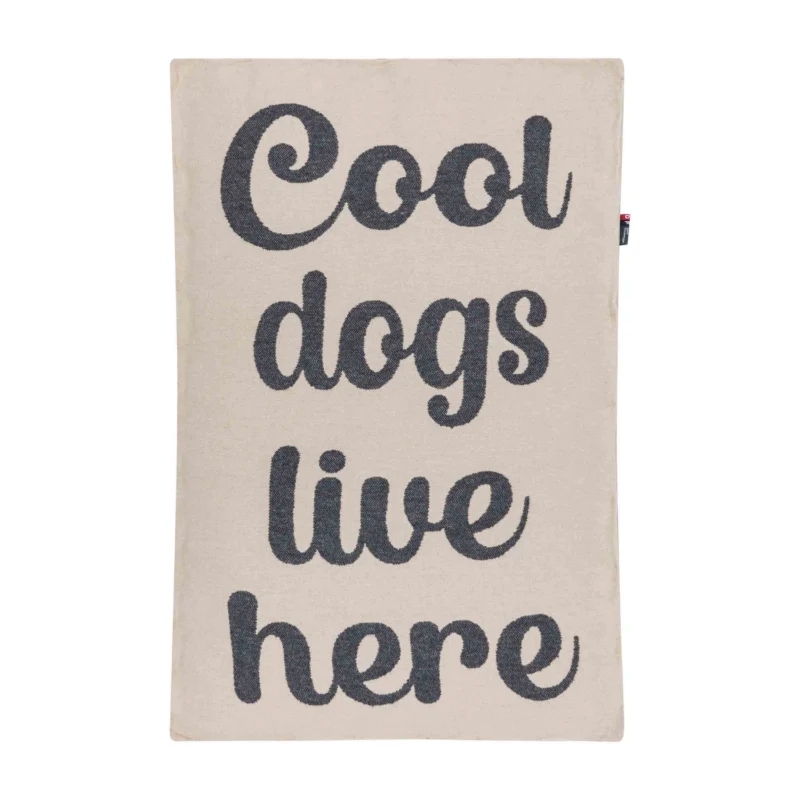 David Fussenegger Cool dogs live here Hundebett